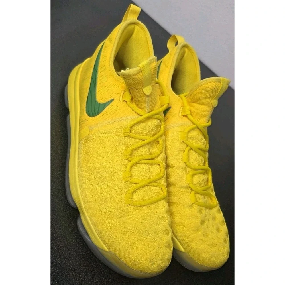 Oregon Ducks Nike KD 9 Basketball Shoes Men's‎ Yellow/Green 14 Sneakers - Picture 2 of 8